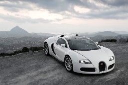 White Bugatti Veyron Super car